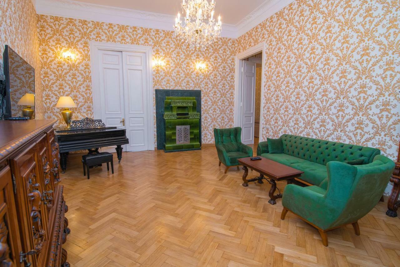 Апартаменты SOLO IN CITY Тбилиси Экстерьер фото